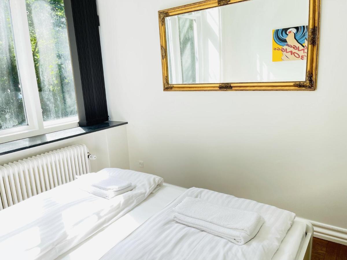 Aday - Aalborg Mansion - Open Bright Apartment With Garden المظهر الخارجي الصورة